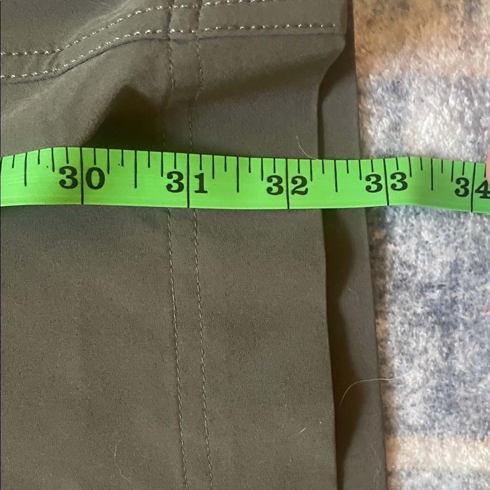 Athleta Women's Olive Green Pencil Skirt - Picture 4 of 9